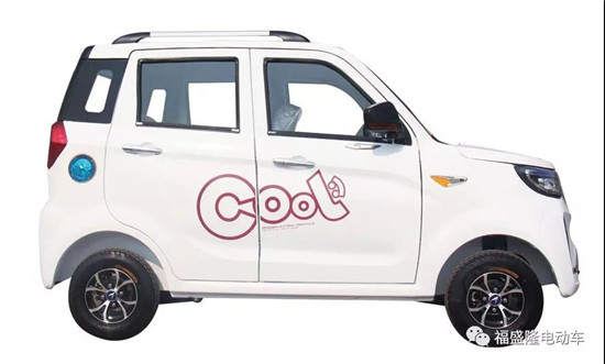 電動(dòng)轎車(chē)圖片